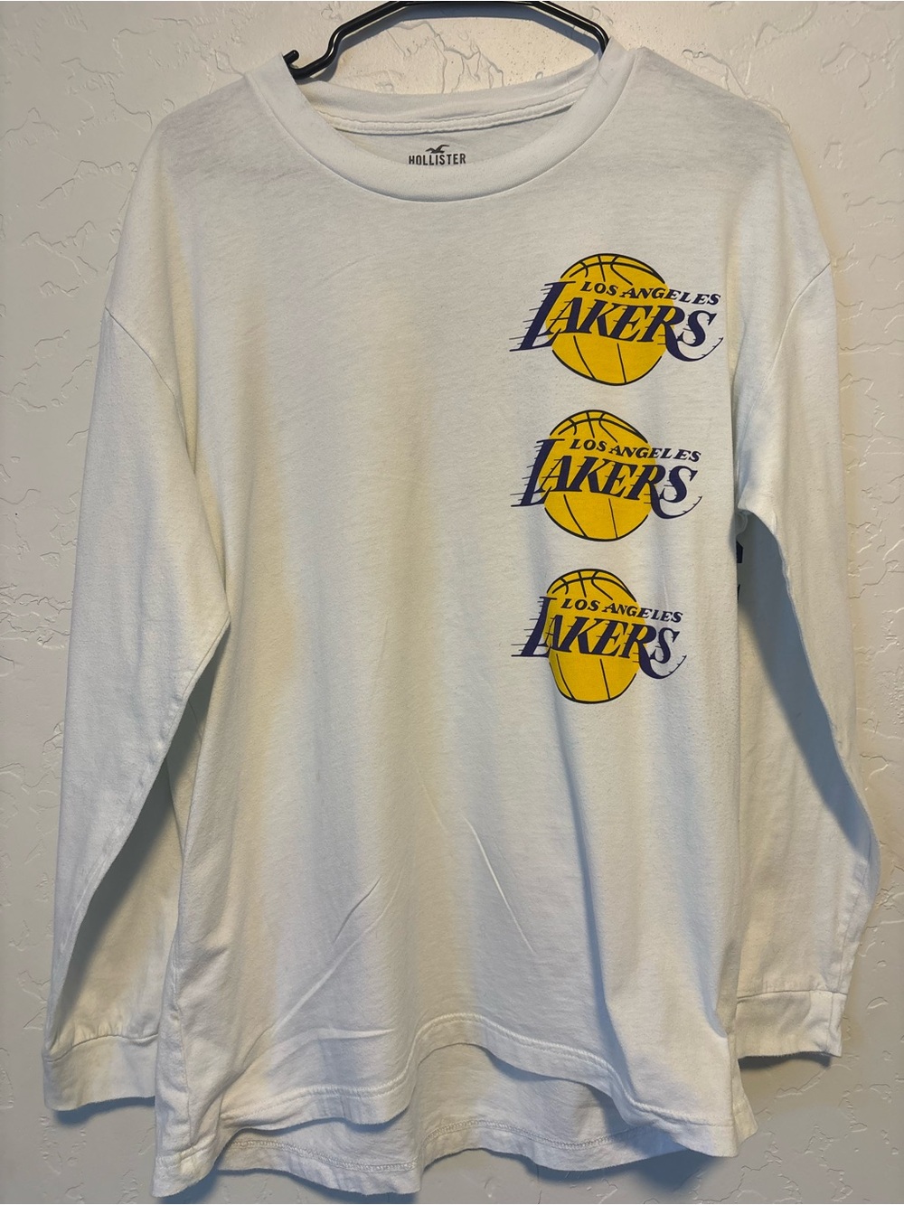 Hollister White Long Sleeve Tee with Yellow & Purple los Angeles Lakers Logos